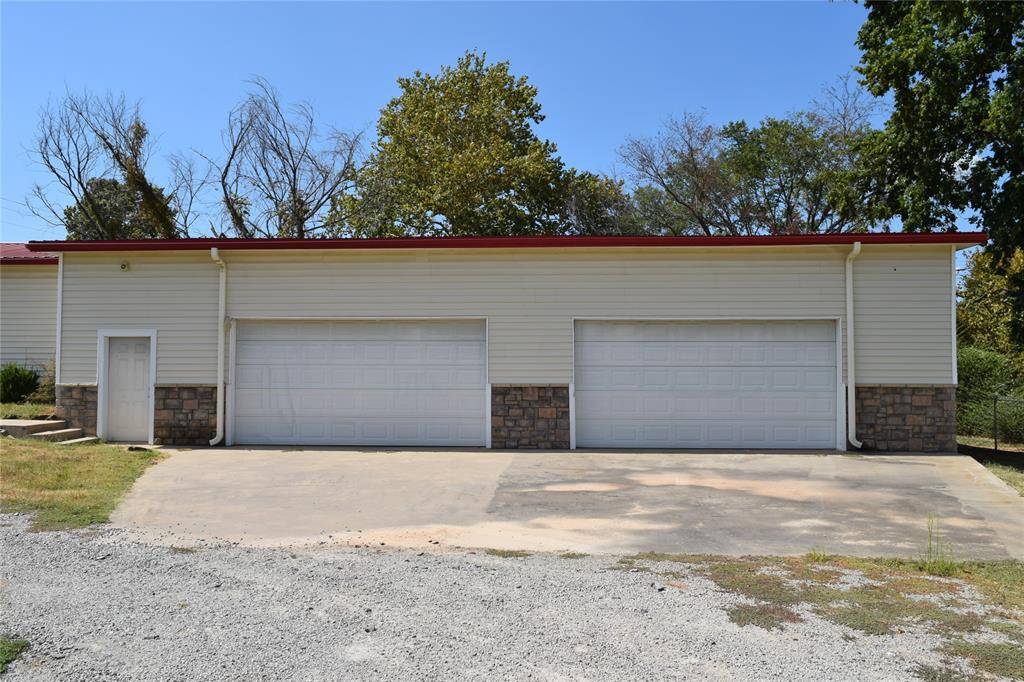 428599 Texanna RD, Porum, OK 74455