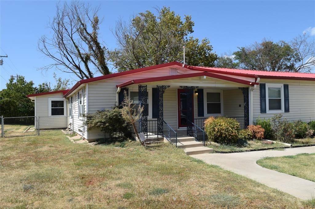 428599 Texanna RD, Porum, OK 74455