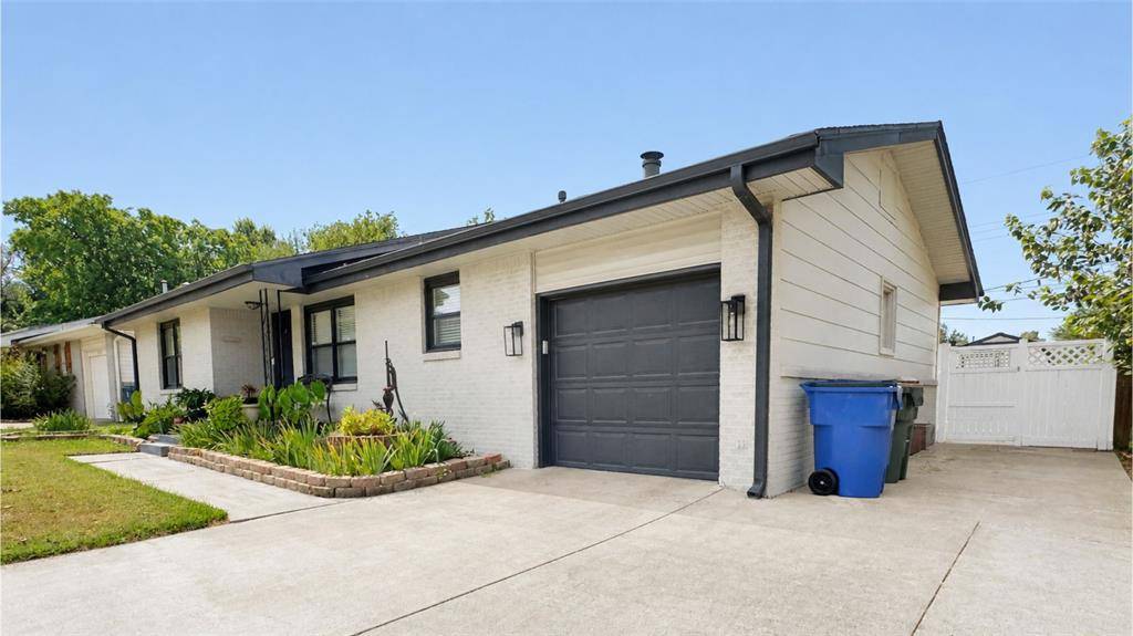 2136 Erin PL, Oklahoma City, OK 73120
