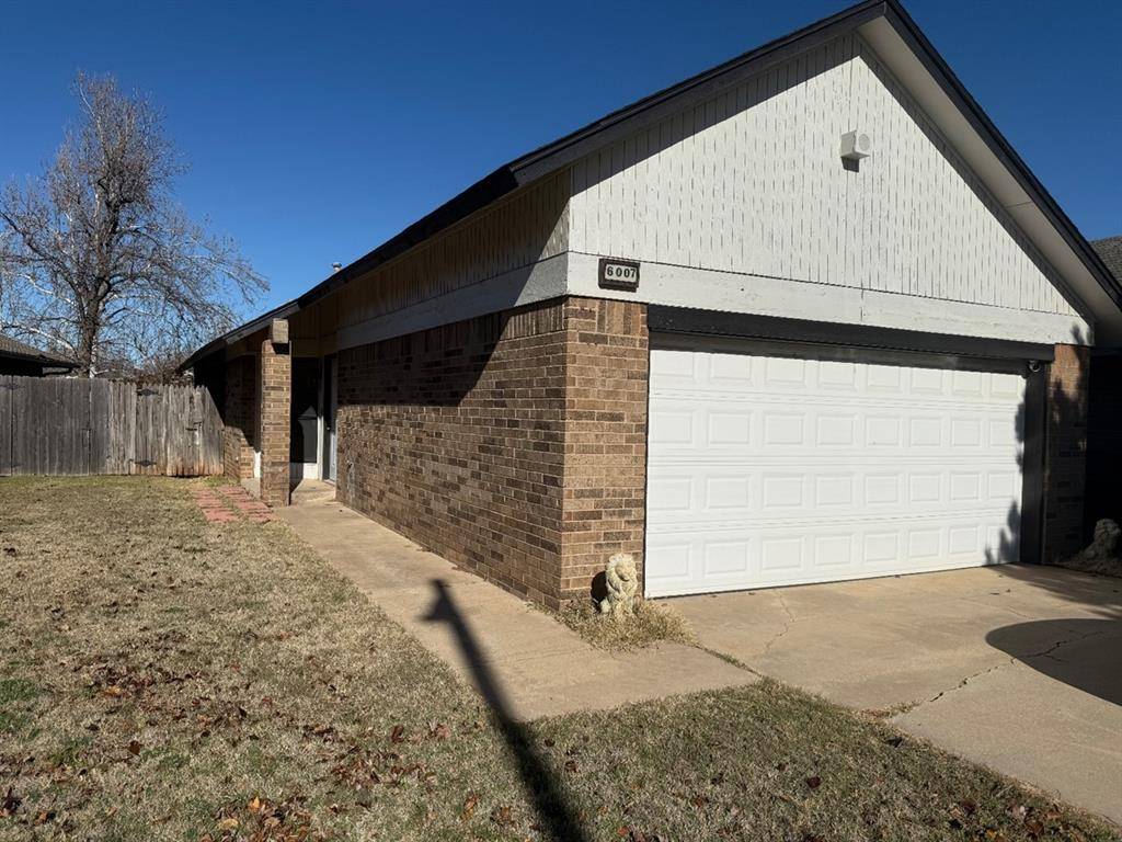 6007 Gaelic Glen DR, Oklahoma City, OK 73142