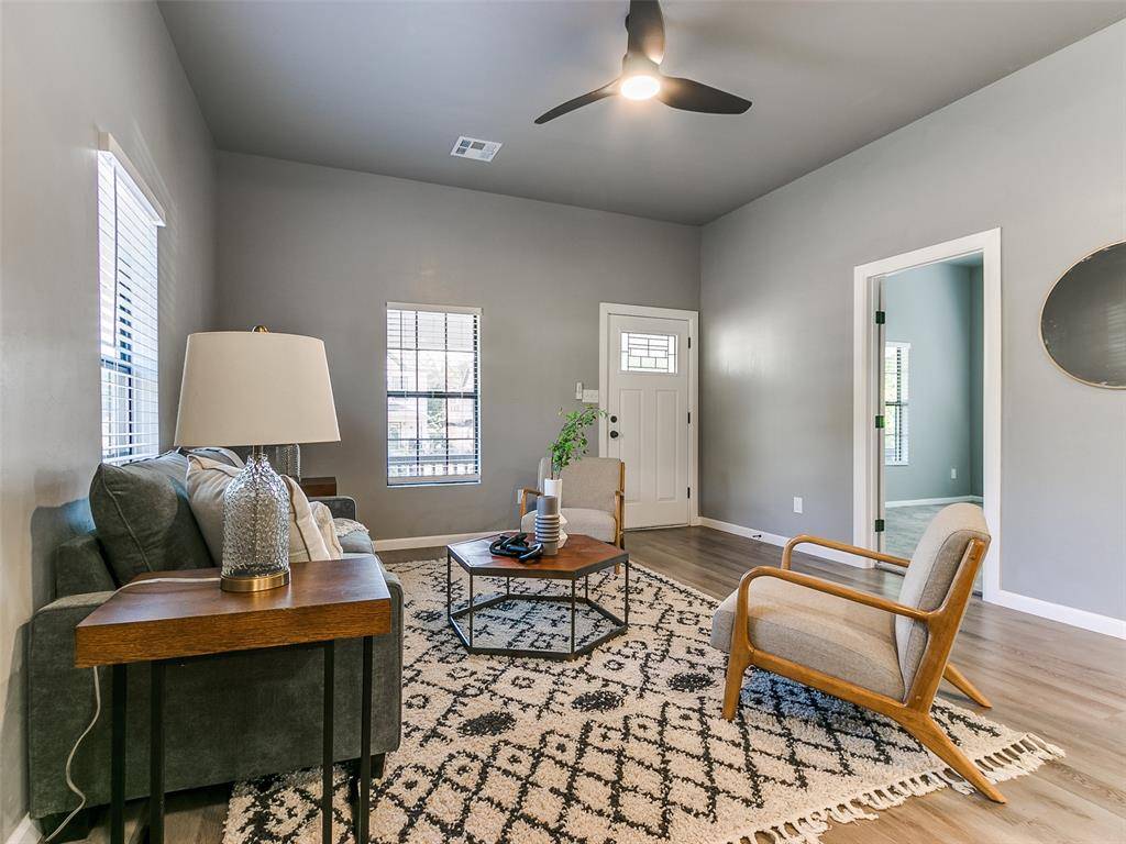 524 E Harrison AVE, Guthrie, OK 73044