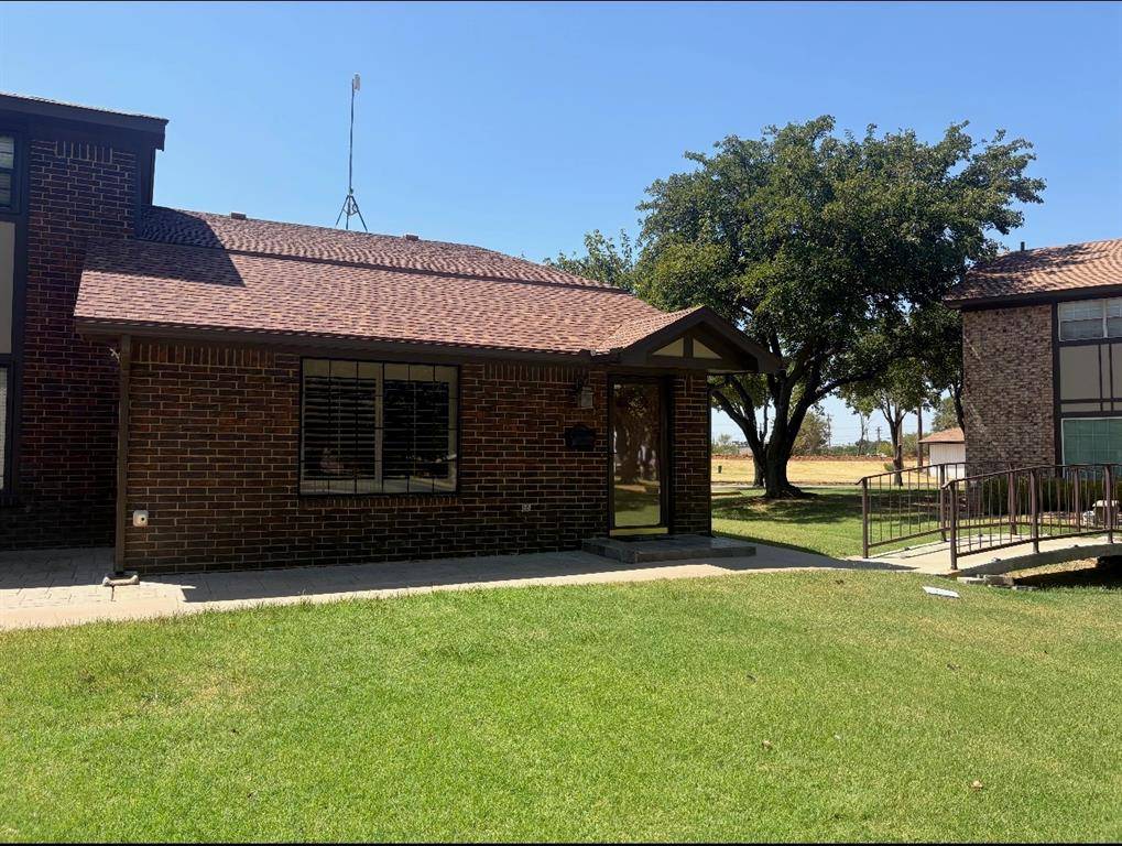 1315 Canterbury BLVD, Altus, OK 73521