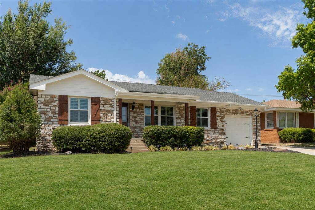 10013 Ridgeview DR, Oklahoma City, OK 73120