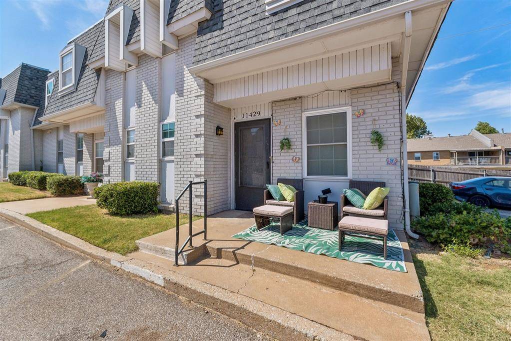 11429 N May AVE, Oklahoma City, OK 73120