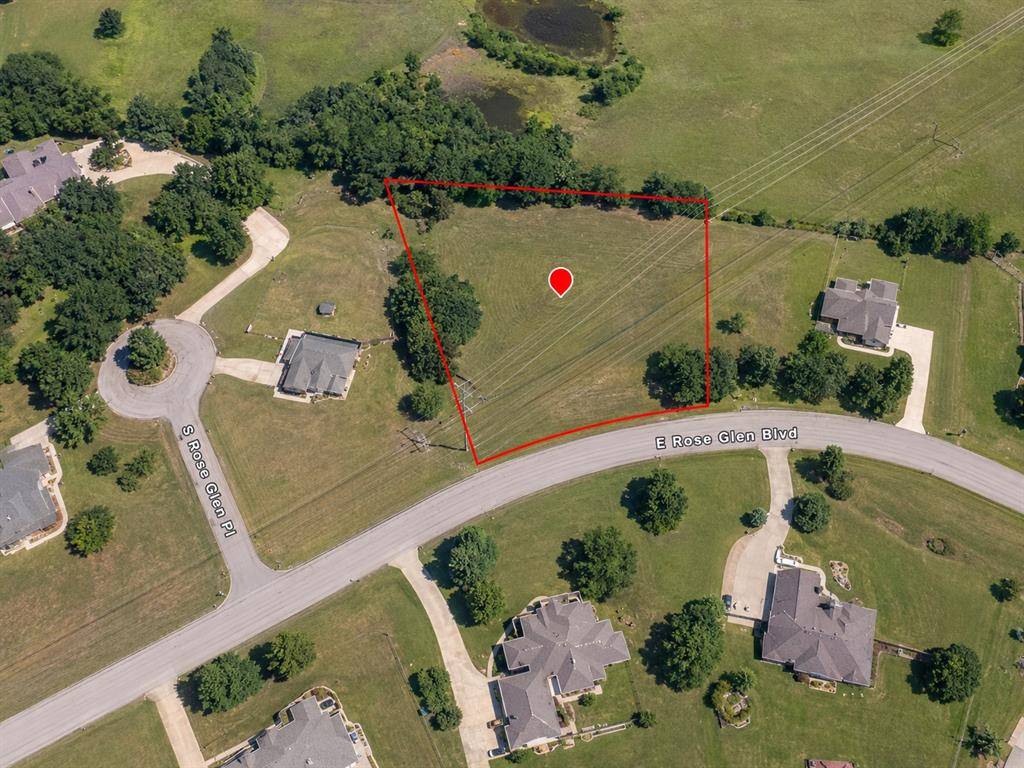 001 E Rose Glen BLVD, Claremore, OK 74019