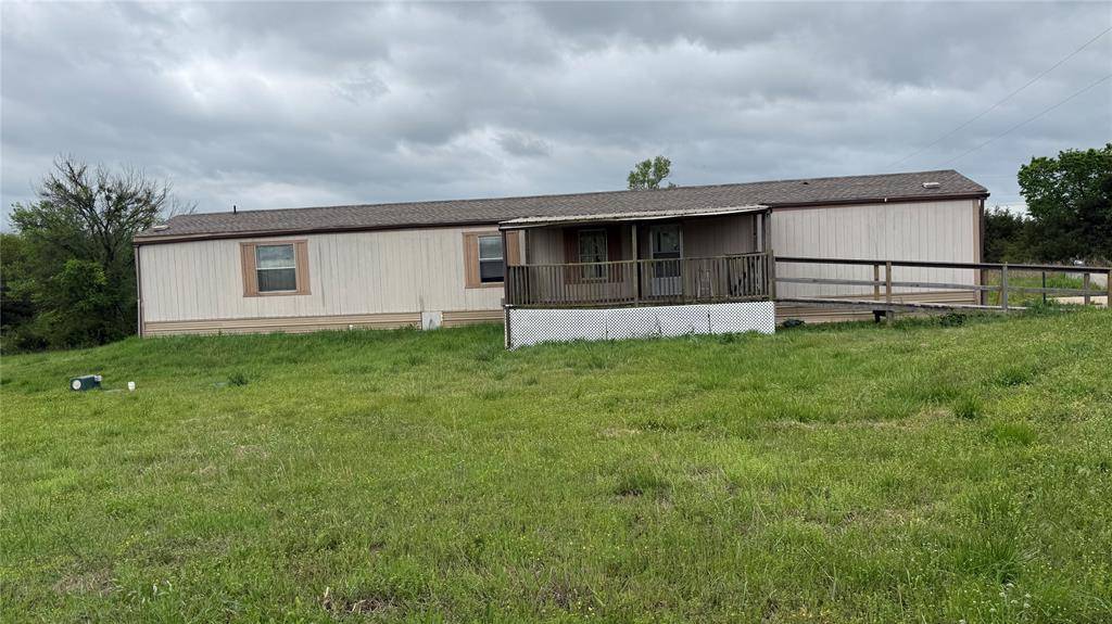 3000 E Walnut ST, Tecumseh, OK 74873