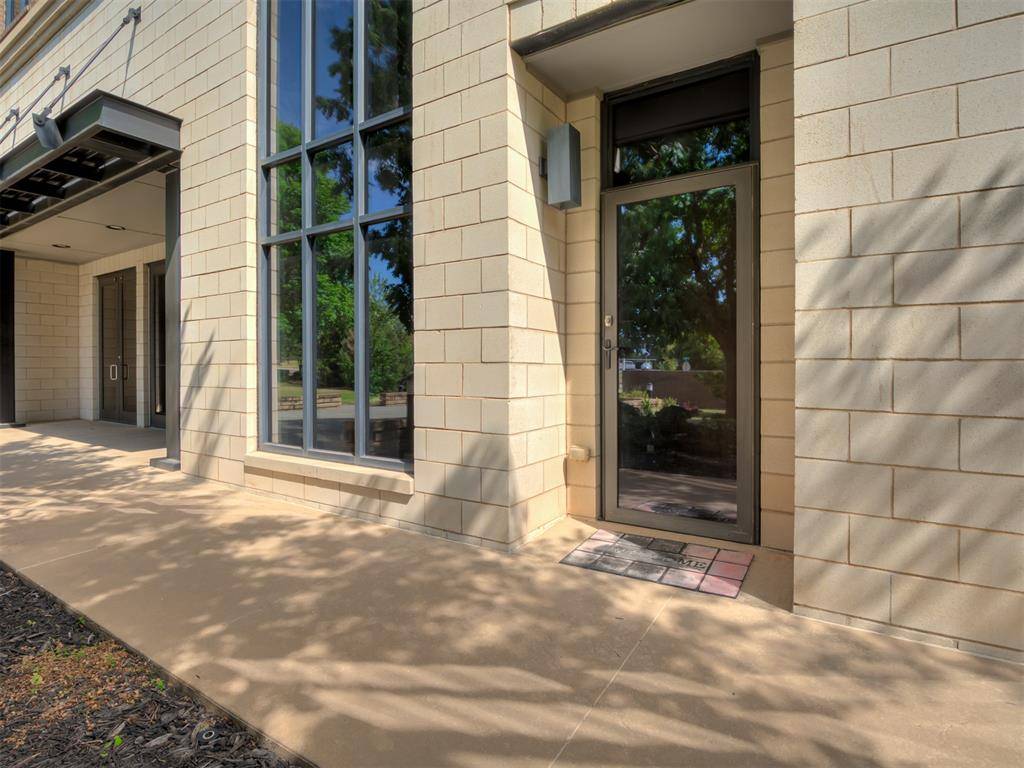 301 NE 4th ST #3, Oklahoma City, OK 73104