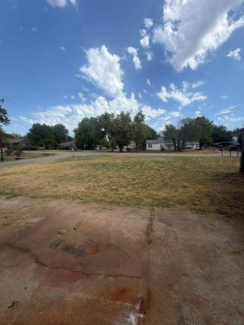 605 Grant ST, Agra, OK 74824