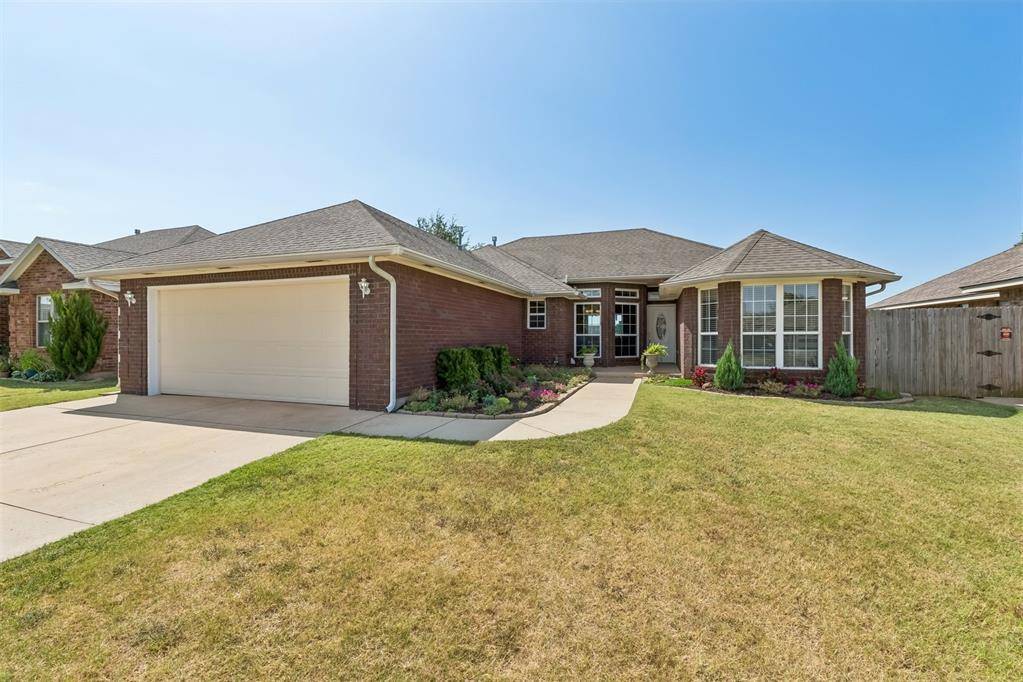 800 SW 161st ST, Oklahoma City, OK 73170