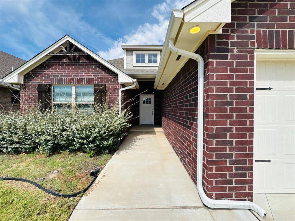 12113 Katie Ridge RD, Yukon, OK 73099