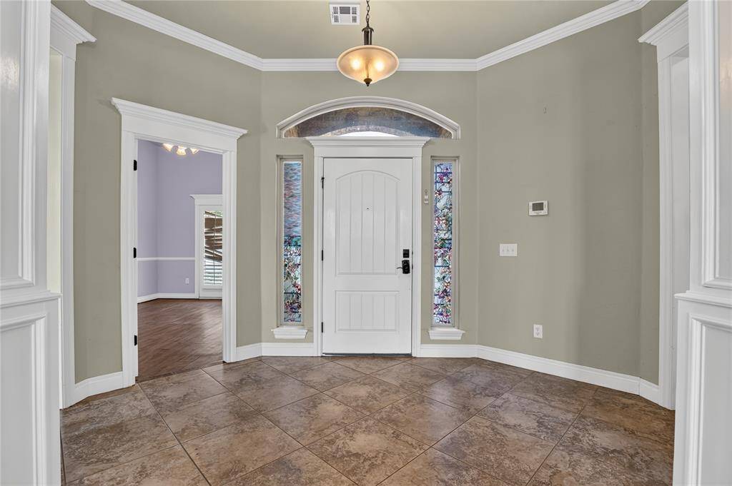 3204 Valley BRK, Norman, OK 73071