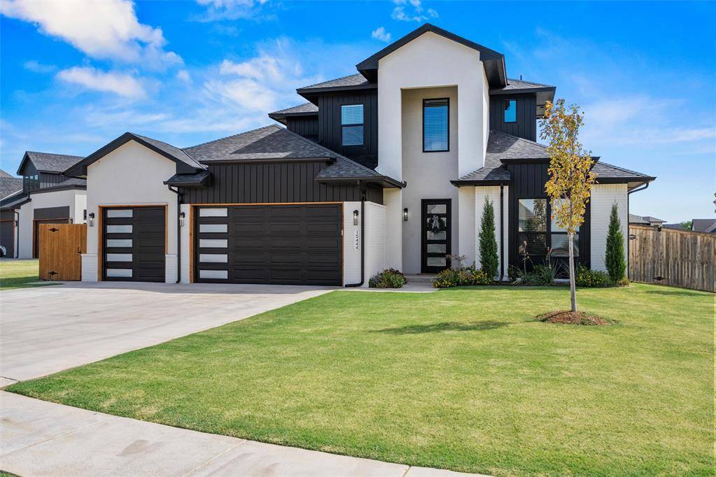 15444 Bonita LN, Edmond, OK 73013