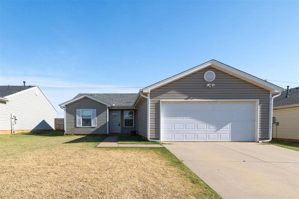 10349 Aberdeen DR, Yukon, OK 73099