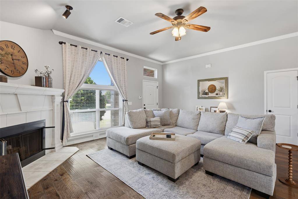 609 SW 6th ST, Oklahoma City, OK 73160