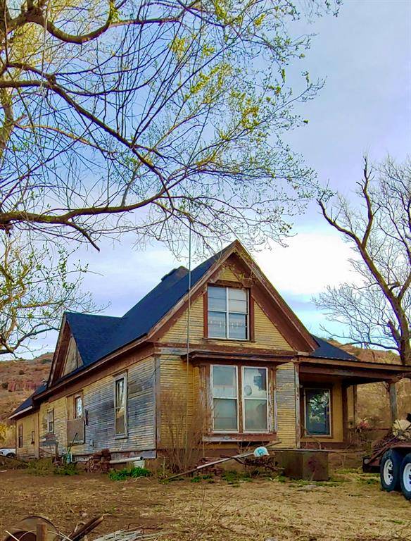 200 W Mountain AVE, Granite, OK 73547