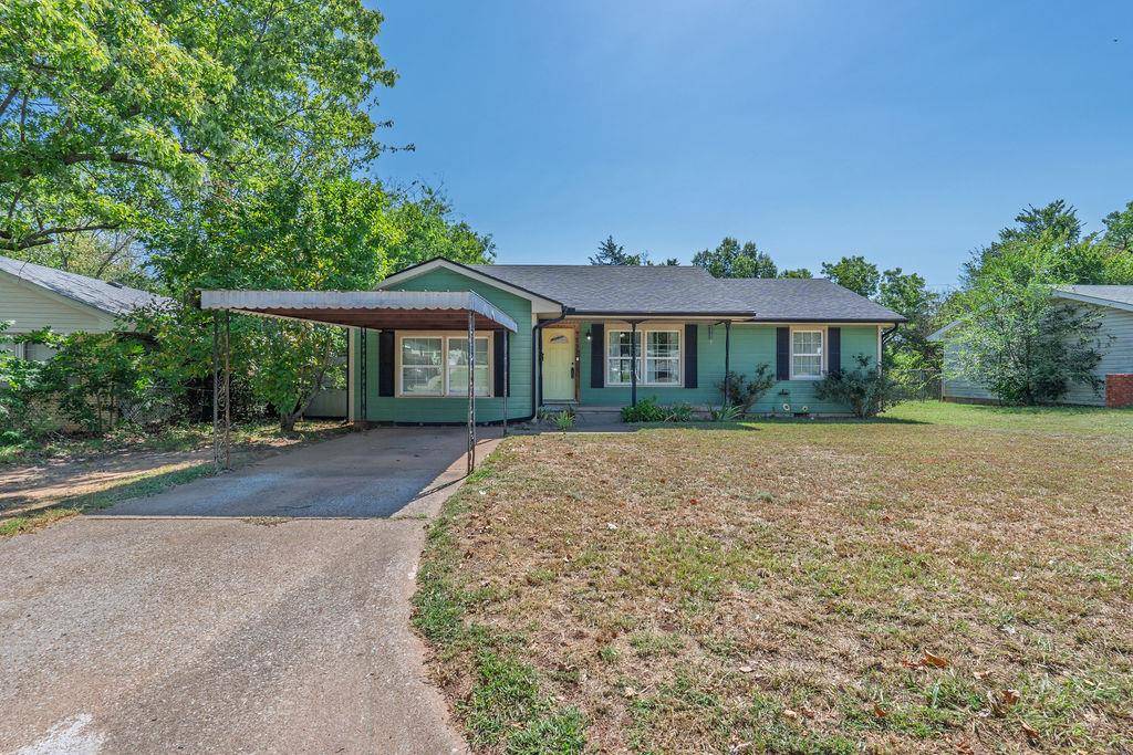 1711 N Rickey RD, Shawnee, OK 74804