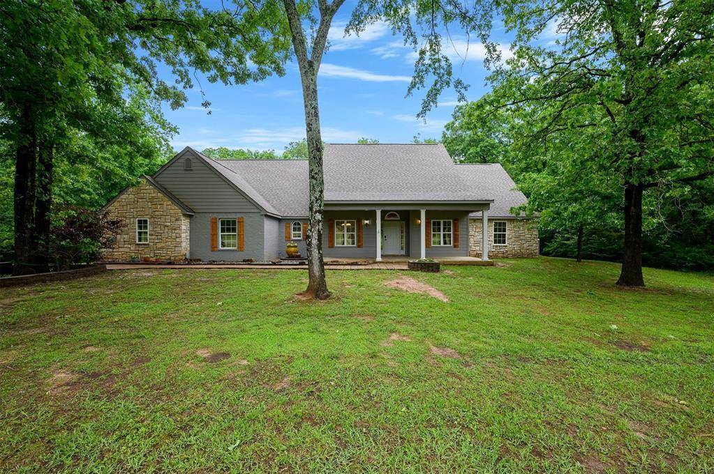 482 Raintree RD, Broken Bow, OK 74728