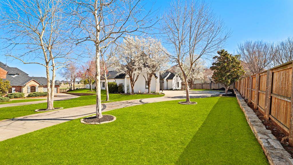 16808 Conifer LN, Edmond, OK 73012