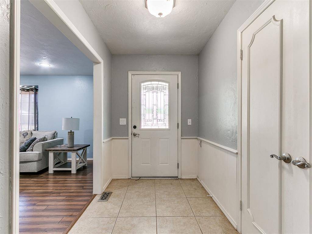 2318 NW 43rd ST, Oklahoma City, OK 73112