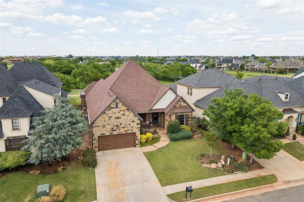 16816 Little Leaf LN, Edmond, OK 73012