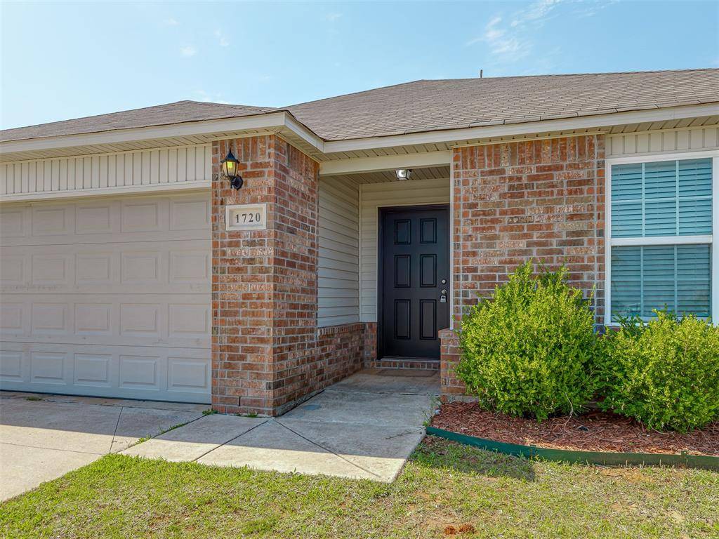 1720 Castle ST, Oklahoma City, OK 73120