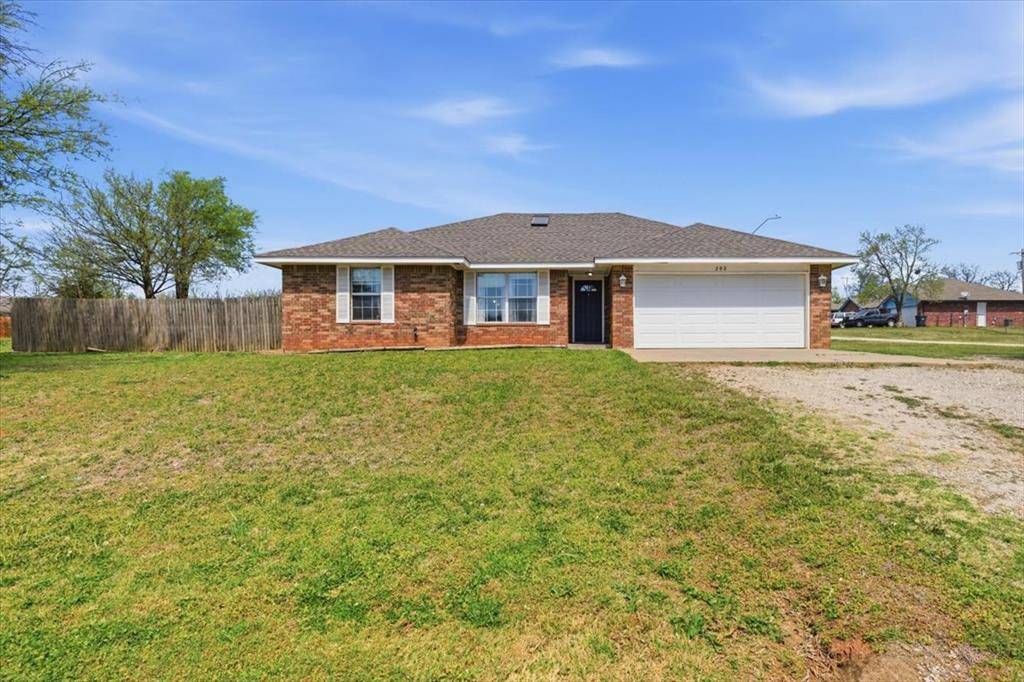 202 E Earl ST, Wanette, OK 74878