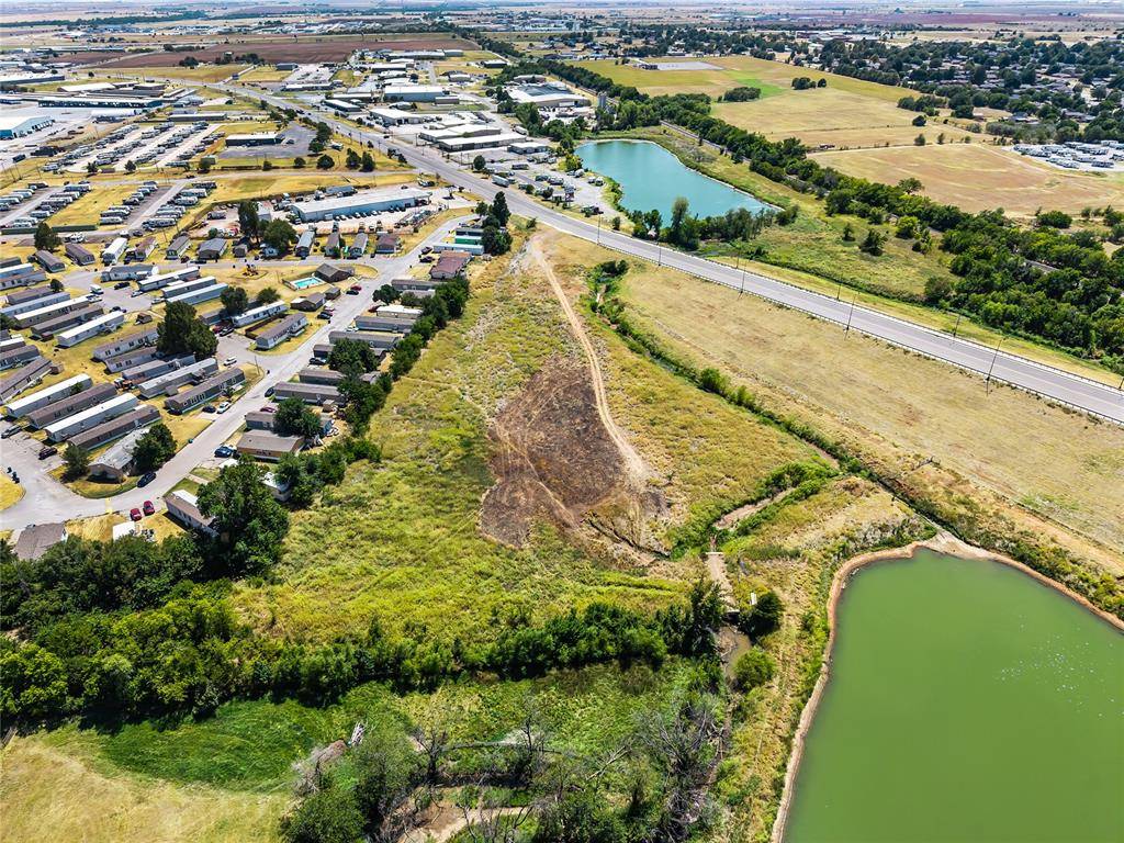 S Rock Island AVE, El Reno, OK 73036