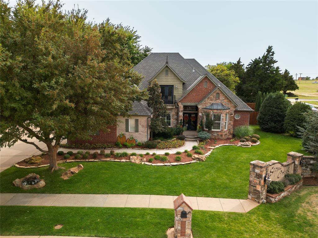 919 Stone Creek BLVD, Yukon, OK 73099