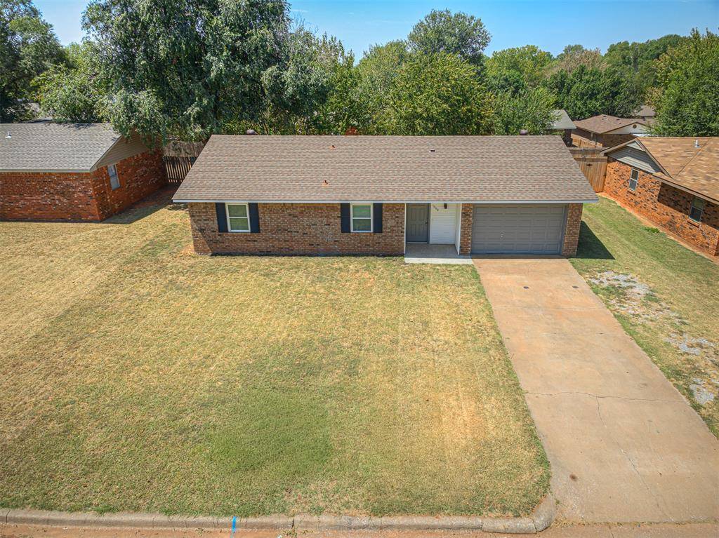 1009 Shady Creek CIR, Guthrie, OK 73044