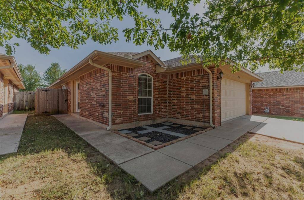 12368 SW 6th ST, Yukon, OK 73099