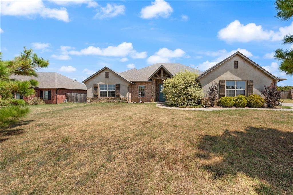 108 Oakridge DR, Choctaw, OK 73020