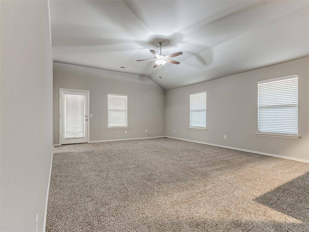 2309 Fallview DR, Edmond, OK 73034