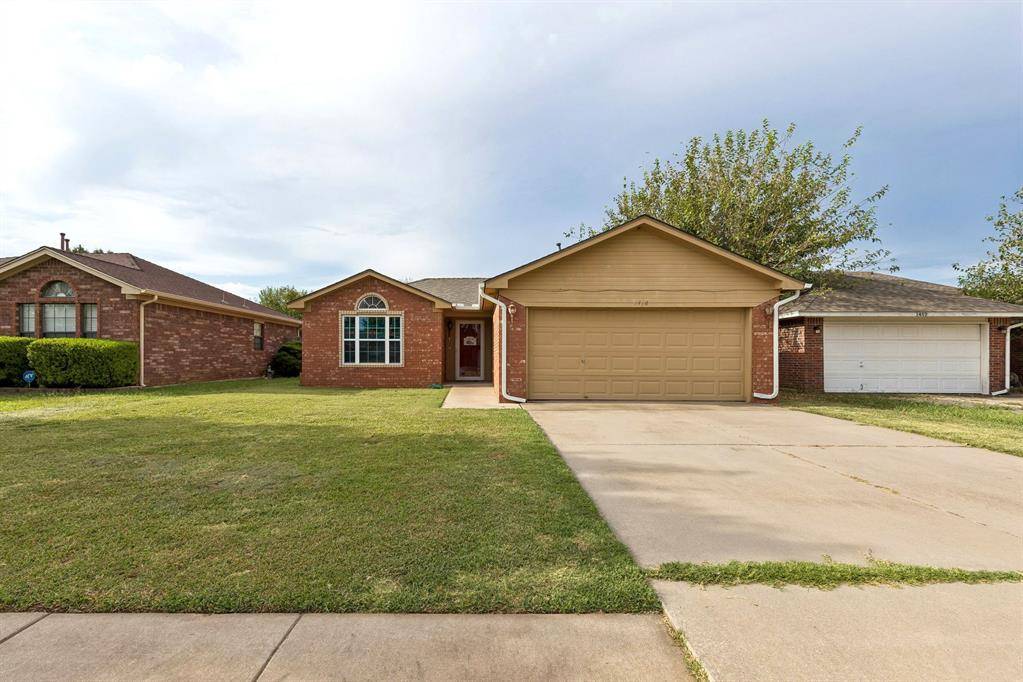 1416 Forest Glenn CIR, Norman, OK 73071