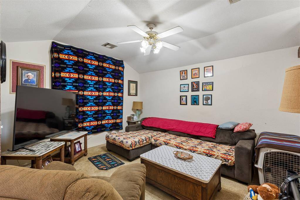 1416 Forest Glenn CIR, Norman, OK 73071