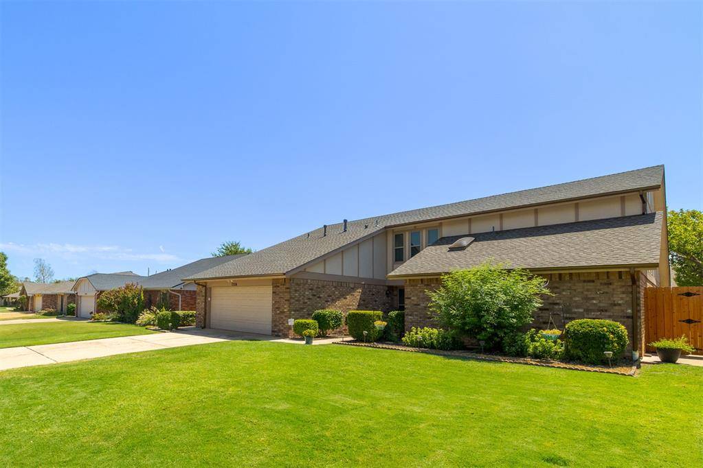 7216 NW 119th ST, Oklahoma City, OK 73162
