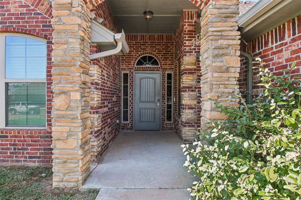 10920 SW 36th ST, Yukon, OK 73099