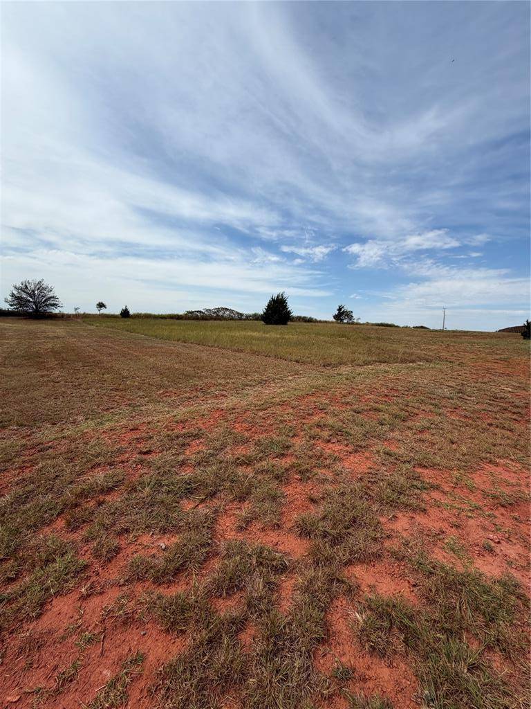 4300 Whitetail DR, Guthrie, OK 73044
