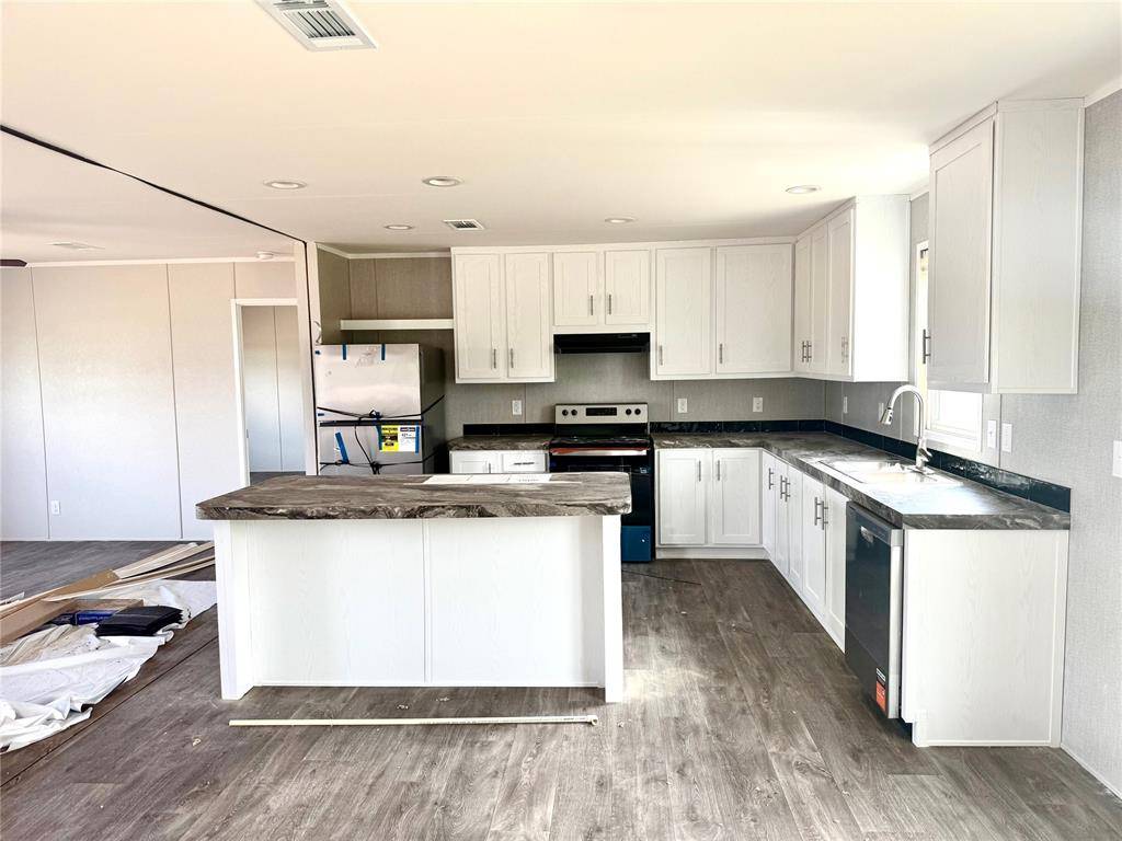 8782 Rebekah RD, Yukon, OK 73099