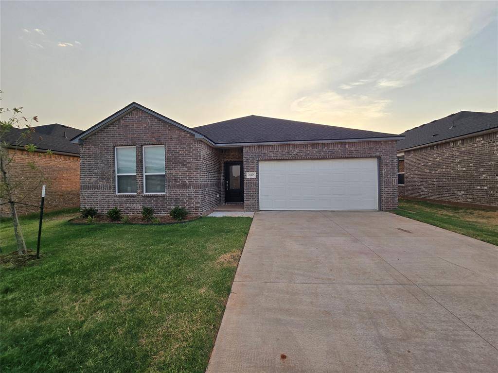 20425 Mule Deer DR, Edmond, OK 73012