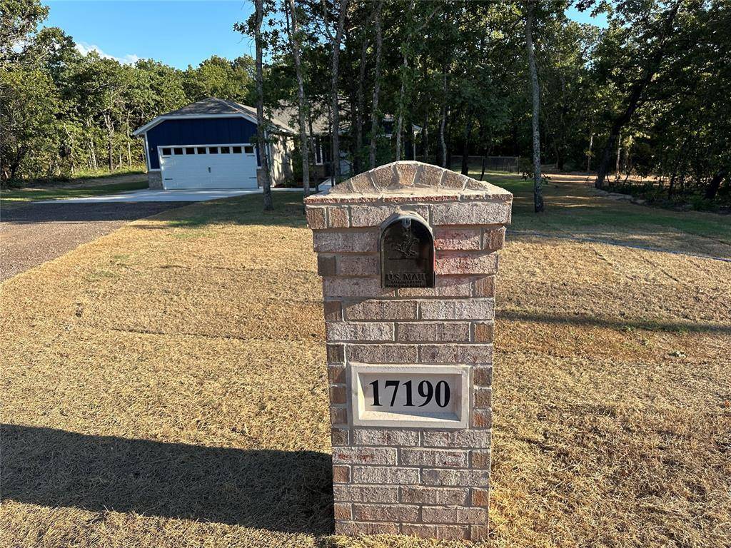 17190 Lantana LOOP, Newalla, OK 74857