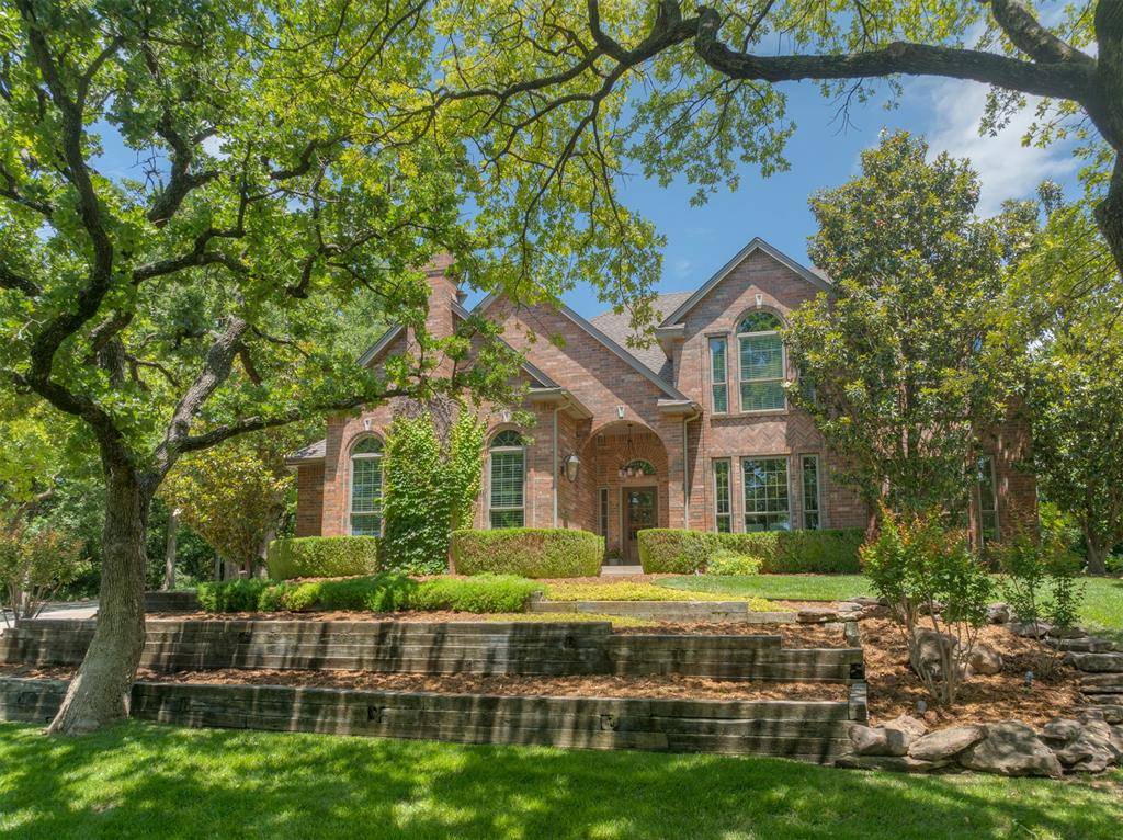1300 Oak Springs LN, Edmond, OK 73034