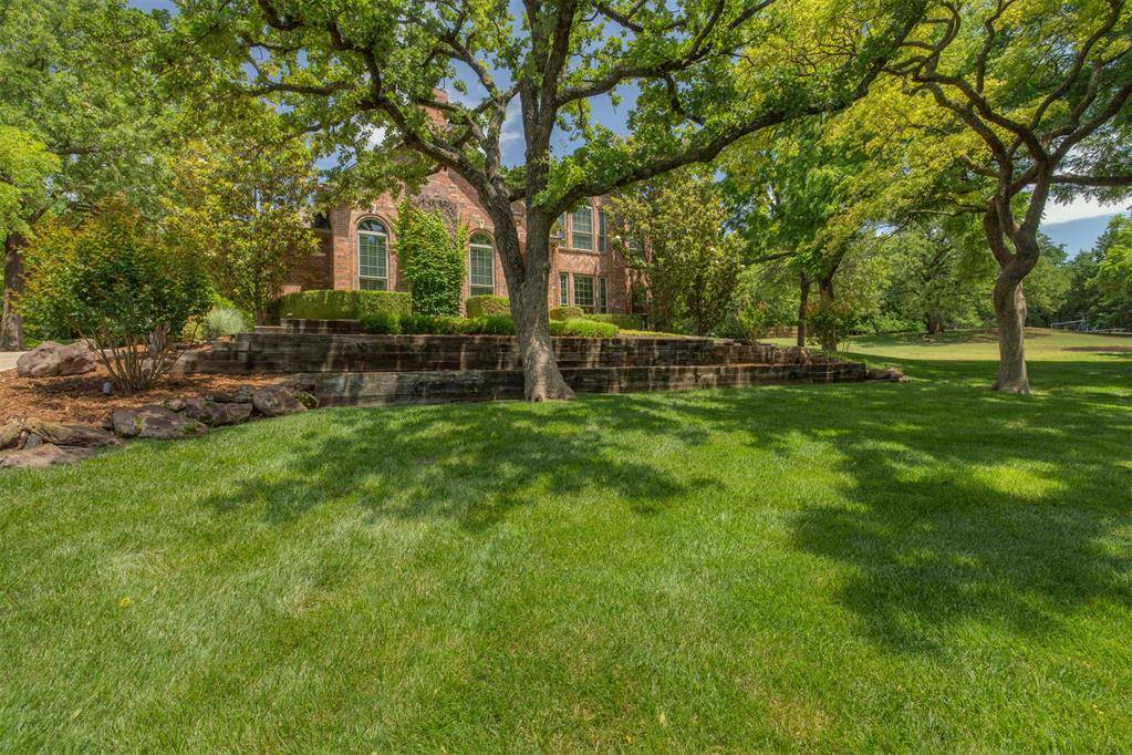 1300 Oak Springs LN, Edmond, OK 73034