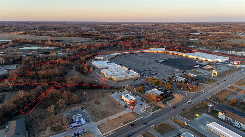 1200 Lonne Abbott BLVD, Ada, OK 74820