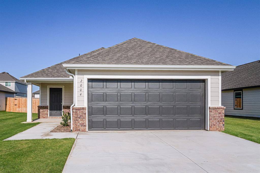 2004 Dogwood DR, El Reno, OK 73036