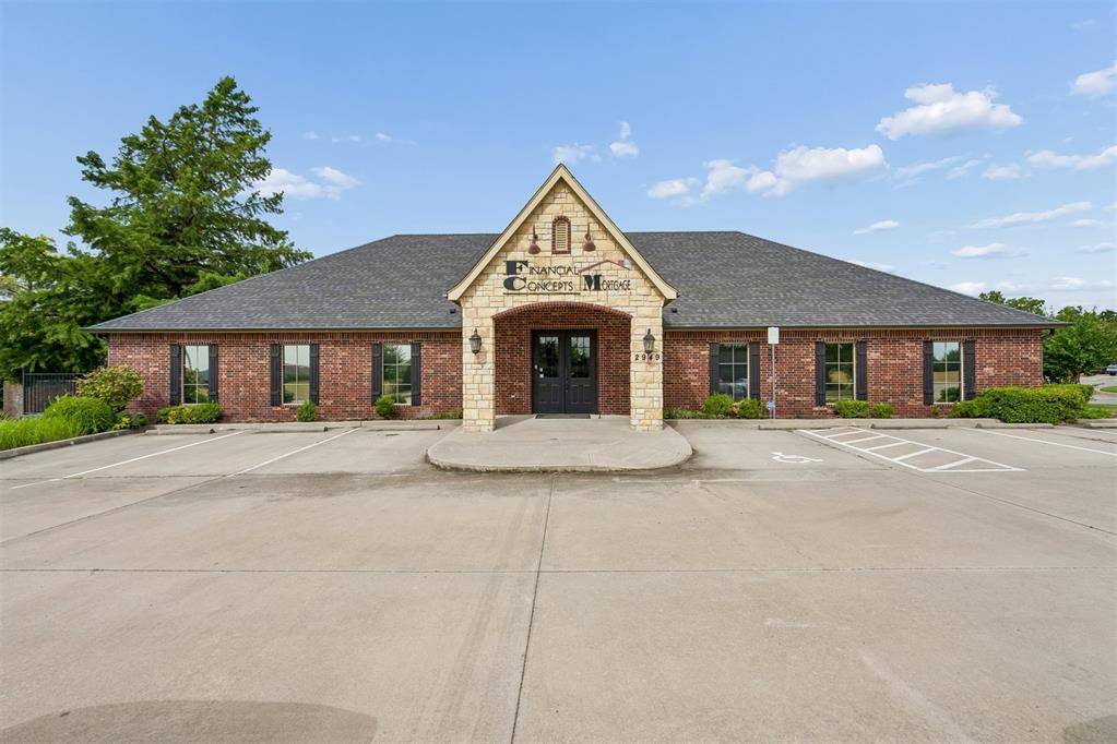 2949 S Bryant AVE, Edmond, OK 73013