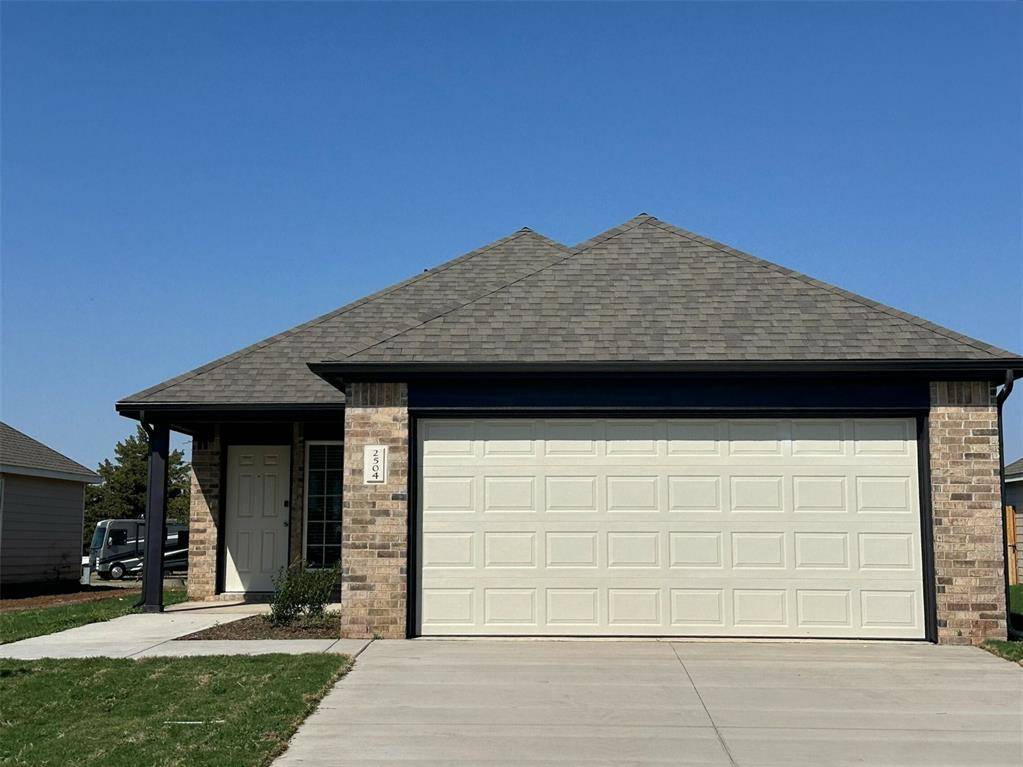 2504 Rosewood LN, El Reno, OK 73036