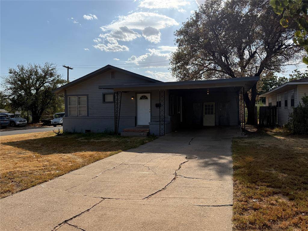1501 N Crain ST, Altus, OK 73521