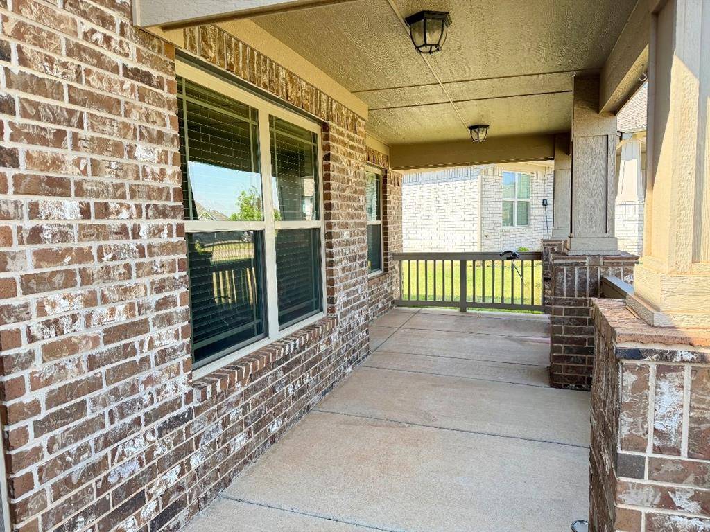 10432 NW 33rd ST, Yukon, OK 73099