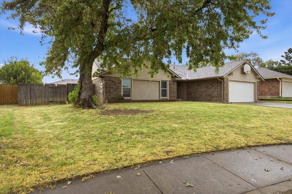 1419 W Aries RD, Edmond, OK 73003