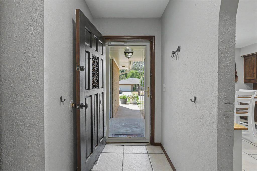 812 Kelly Park RD, Edmond, OK 73003